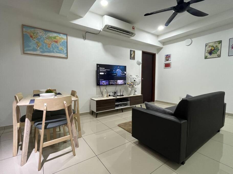 Cozy Haven Condo With Ps4 & Nexflix At Menara Sentral Bukit Mertajam Exterior photo